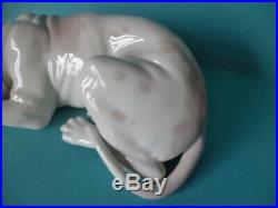 Rare Retired Lladro Large 10 Long Reclining Hound Dog Figurine # 1067