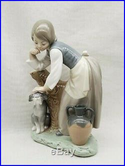 Rare Vintage Estate Lladro Porcelain Figurine 1246 Caress & Rest Girl Log & Dog