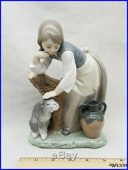 Rare Vintage Estate Lladro Porcelain Figurine 1246 Caress & Rest Girl Log & Dog