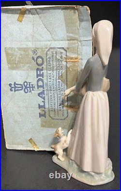 Retired LLADRO Porcelain Figurine Girl with Goose and Dog #4866 WITH BOX