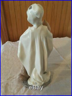 Retired LLADRO Spain Trick or Treat #6227 Boy with Dog Porcelain Figurine Nice
