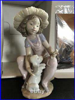 Retired LLadro Figurine Friends Forever #6680 Original Box MINT