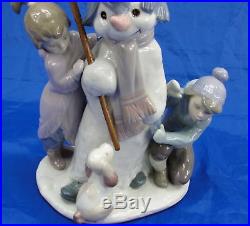 Retired Lladro #5713 The Snowman Children & Puppy Dog Porcelain Figurine 8 1/4