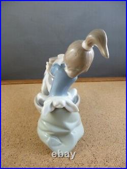 Retired Lladro Figurine 5455 Bashful Bather With Box Girl washing Dog In Tub 5