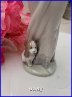 Retired Lladro Figurine 7617 Garden Classic Girl With Parasol, Dog & Flower Basket