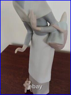 Retired Lladro Girl With Goose and Dog Figurine # 4866 10.75 Tall Matt Finish