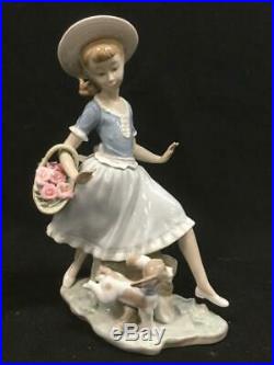 Retired Lladro Mirth in the Country (with dog) #4920 Alegrio en el Campo RARE