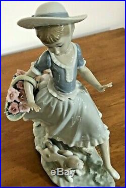 Retired Lladro Mirth in the Country (with dog) #4920 Alegrio en el Campo RARE