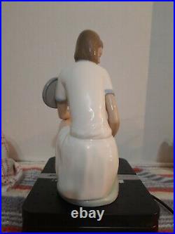 Retired Lladro Nao #1347 15 Love Tennis Girl and Dog Porcelain Figurine