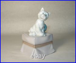 Retired Lladro Porcelain 6985 My Favorite Companion Dog Figurine signed