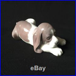 Retired Lladro Porcelain Sleeping Beagle Puppy Figurine 1991 Mint