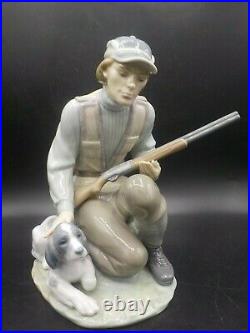 Retired Lladro Sportsman Porcelain Figurine #6096 Young Man Gun & Hunting Dog