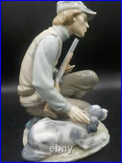 Retired Lladro Sportsman Porcelain Figurine #6096 Young Man Gun & Hunting Dog