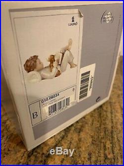 SHALL I READ YOU A STORY BOY AND DOG BY LLADRO #8034 with Original Box