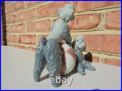 Scarce Lladro Porcelain Playing Poodles w Beach Ball Playful Dogs Figure #1258