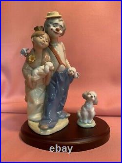 Set Lladro Pals Forever clown couple w pups, A Friend for Life dog & base