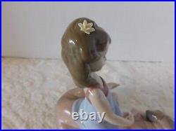 Stunning Lladro Spain Figure #6229 Contented Companion Girl Brushing Dog / Mint