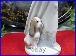 Stunning Vintage Lladro Garden Classic Porcelain Figurine 7617 Dog