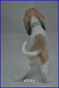 Superb Lladro Dog Morning Delivery Ref 6398