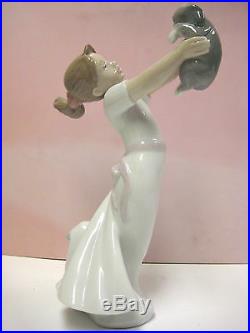 The Best Of Friends Girl With Dog By Lladro #8032