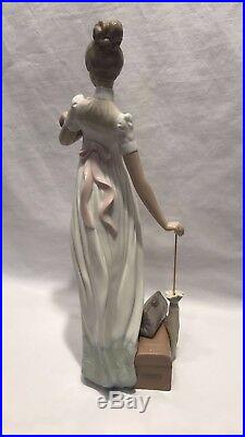 Traveling Companions Lladro 6753 / Lady with dog FREE SHIPPING