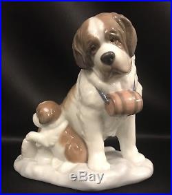 VERY ADORABLELladro Baby-Sitting Dogs/St. Bernards (8170 Mint Condition)