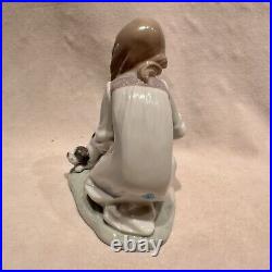 VINTAGE LLADRO Joy in a Basket Girl with Puppies Figurine #5595 Retired