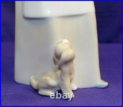 VINTAGE LLADRO SHEPHERDESS LADY With BREAD BASKET & DOG FIGURINE 11 TALL