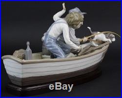 VTG LLADRO Spain Fishing With Gramps 5215 Boy Dog In Boat Porcelain Figurine LMH