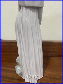 VTG Lladro Lady Holding Pekingese Dog Glossy Porcelain Dated 1970. READ