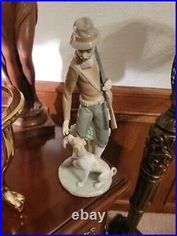 Very Nice Vintage LLADRO Hunter with Dog 14 inch Tall Figurine