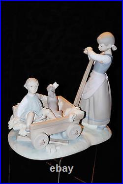 Very Rare Lladro Girl Pulling Boy Dog In Wagon #1245 Figurine Spain Valencia