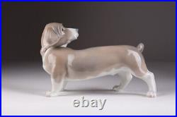 Vintage 1969-1981 Spain Porcelain figurine LLADRO BASSETT Marked 12 cm