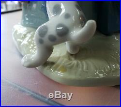 Vintage 1971-1974 Lladro Porcelain Clown with Dog Figurine (#5059)