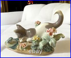 Vintage 1983 Lladro Spain #1442 Kitty Porcelain Playful Cat and Frog NWOB