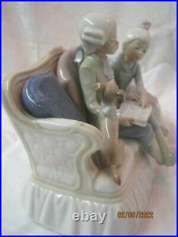 Vintage 1983 Spain Daisa Lladro Children on Couch with Dog Story Time (CH)