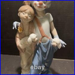 Vintage 2000 Lladro Pals Forever Figurine #7686 Girl Clown Poodle Dog 8.75