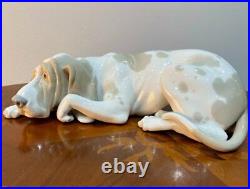 Vintage 20th Spain Lladro Old Dog 1067 Blood Hound Porcelain Figurine Marked