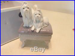 Vintage Adorable LLADRO 6688 DOGS LOOKING PRETTY Mint w Box & Papers