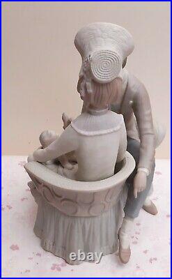 Vintage LLADRO Matte Figurine #4830 You & Me Man, Lady & Dog Seated