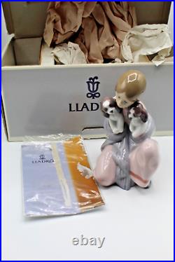 Vintage LLADRO Spain SNUGGLE UP Girl With Dog Puppies Porcelain Figurine #6226