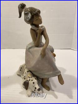 Vintage LLadro Chit Chat Porcelain Girl Dog Figurine #12310 With Box RETIRED