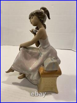 Vintage LLadro Chit Chat Porcelain Girl Dog Figurine #12310 With Box RETIRED