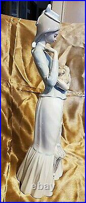 Vintage Lladro 4893 My Dog Porcelain Figurine Lady With Dog Retired 2004