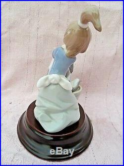 Vintage Lladro 5455 Bashful Bather Girl Bathing Dog Figurine Pristine In Box