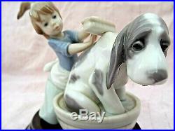 Vintage Lladro 5455 Bashful Bather Girl Bathing Dog Figurine Pristine In Box