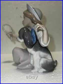Vintage Lladro # 5468 The Fairest Mirror Girl W / Dog Excellent