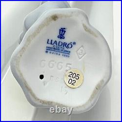 Vintage Lladro 6665 Let's Fly Away goggled Puppy Dog Paper Airplane