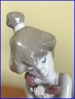 Vintage Lladro Chit Chat Girl with Dalmatian Dog #5466 EUC 1987 BEST OFFER
