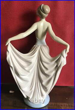 Vintage Lladro DANCER #5050 Fine Porcelain Figurine 12 Vicente Martínez
